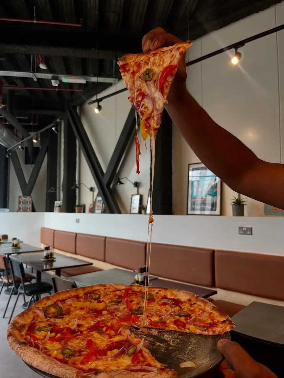 An @homepizza pizza.
