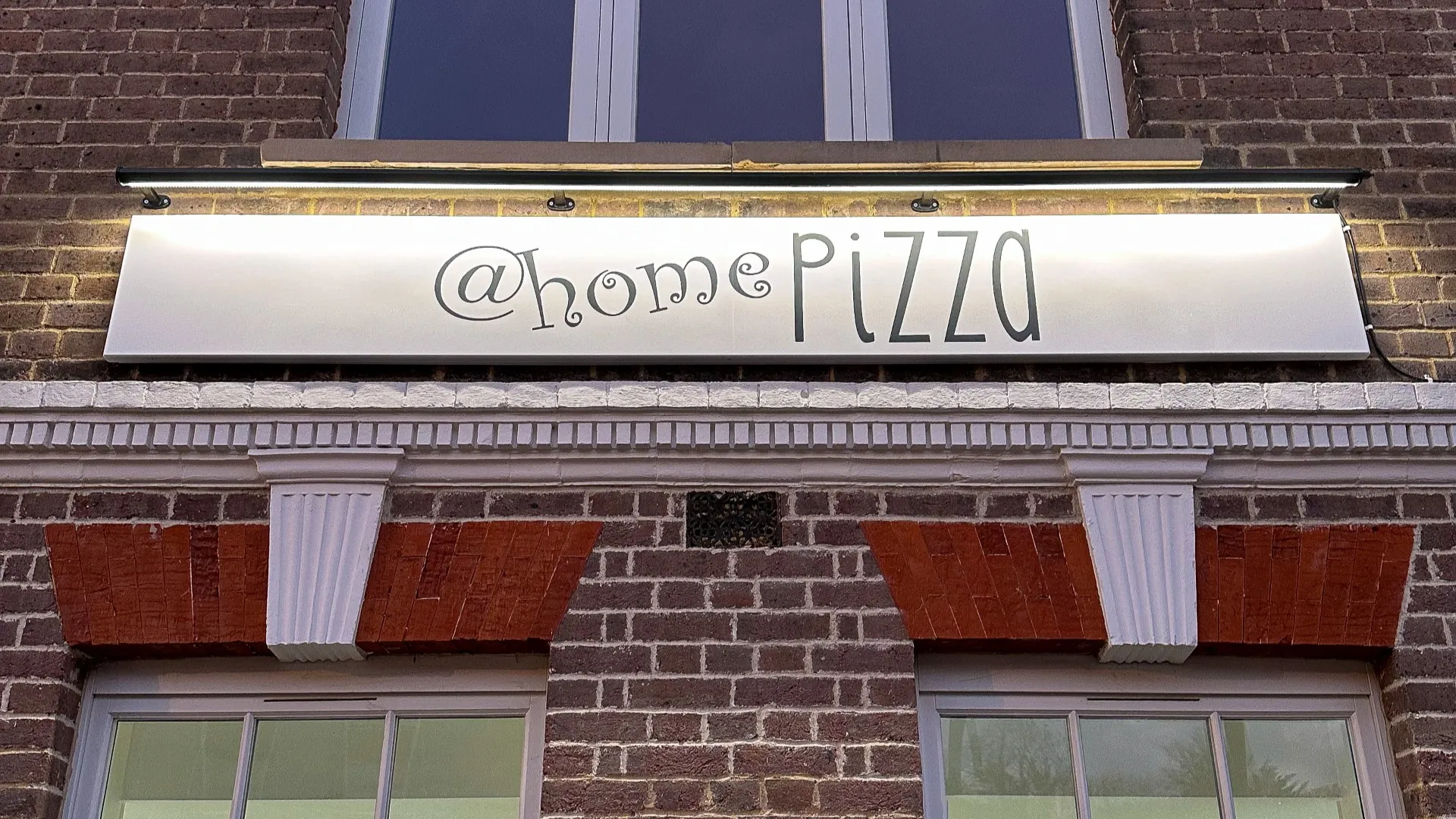 The @homepizza Chesham pizzeria.
